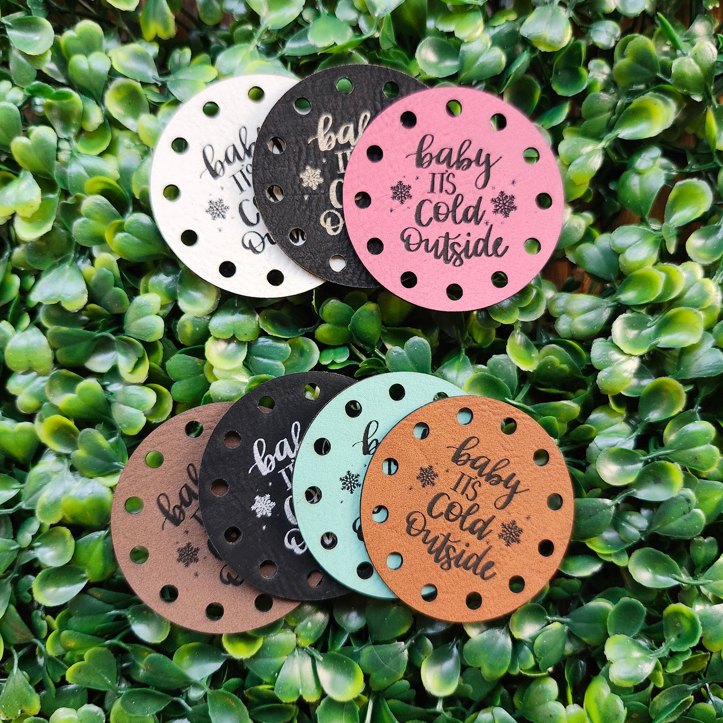 Cutie Christmas Circle Patches (set of 10)
