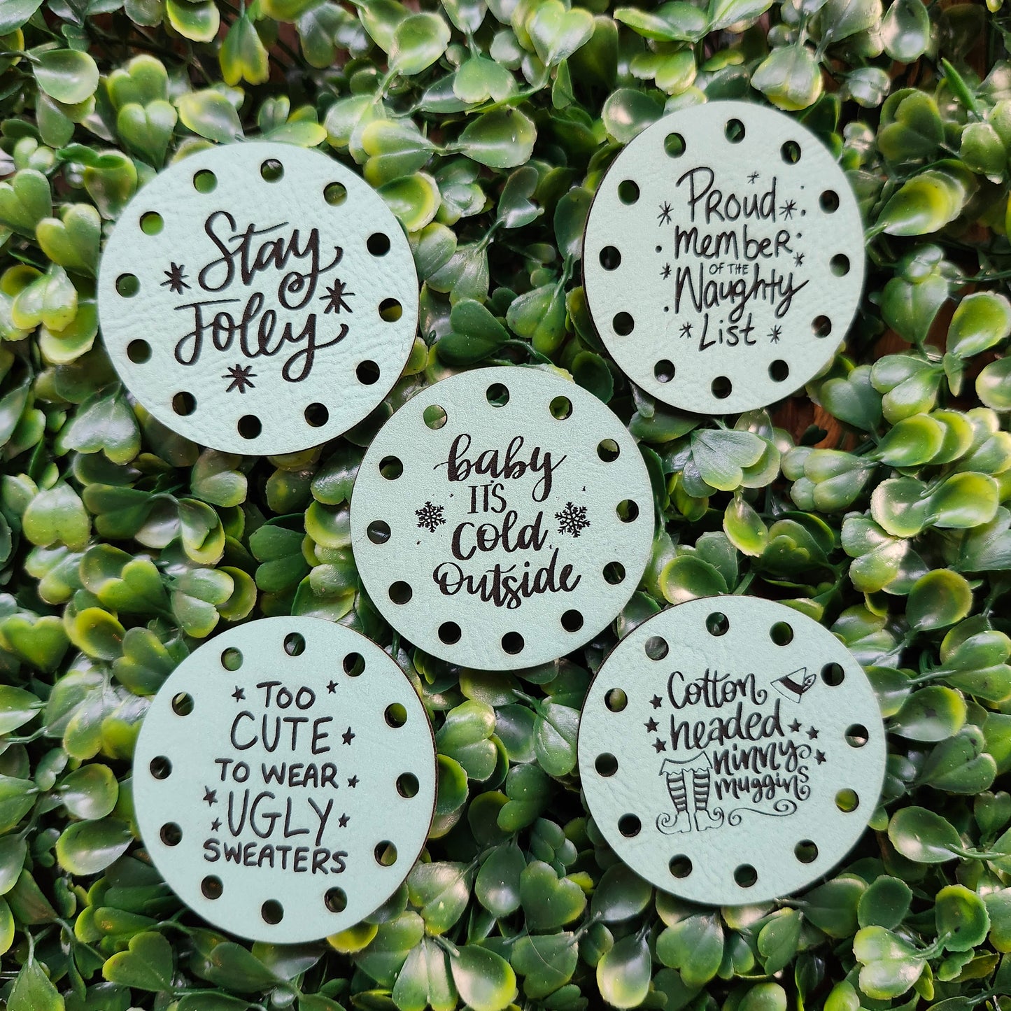 Cutie Christmas Circle Patches (set of 10)
