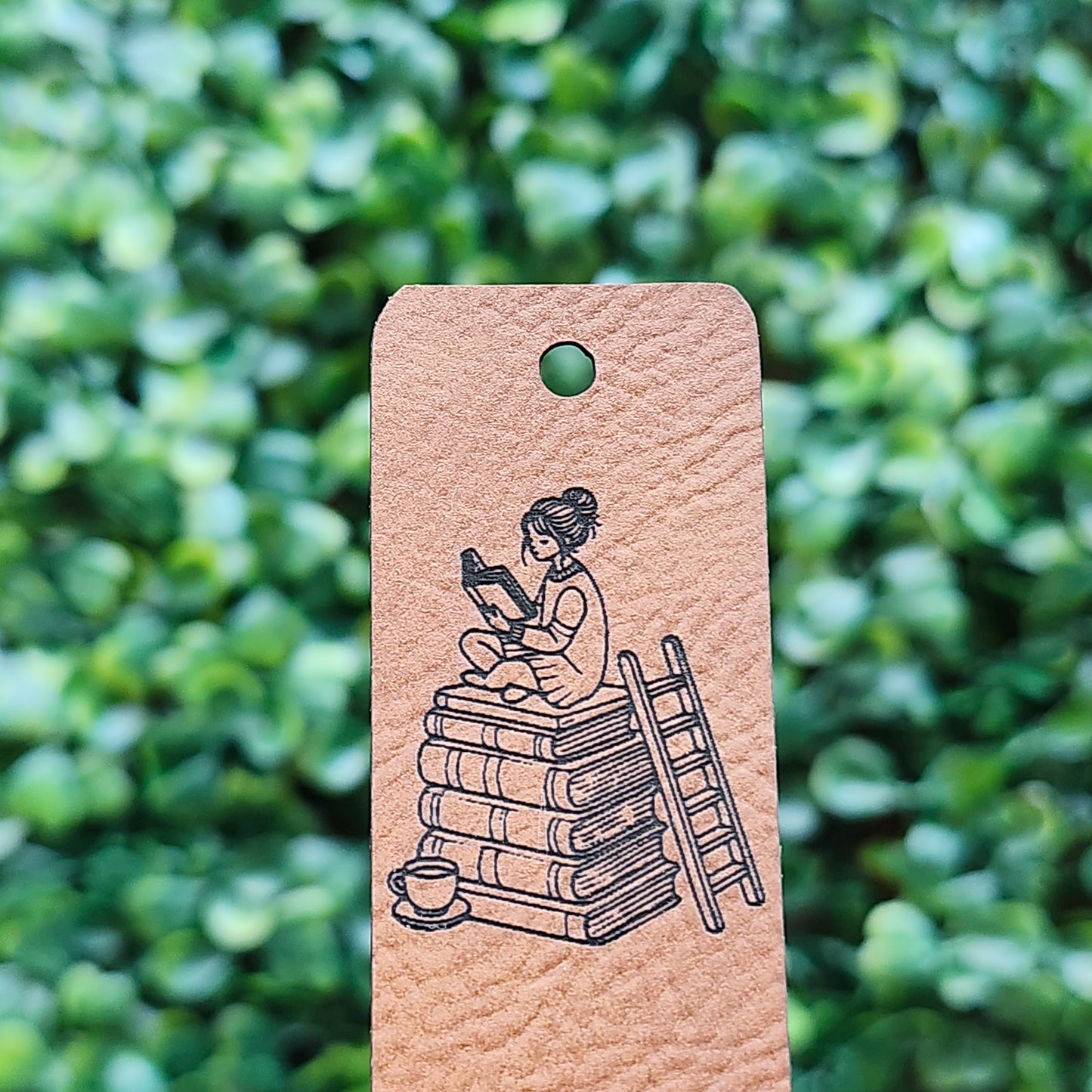 Hooked on Books Folded Tags